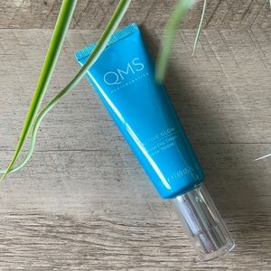 ☀️QMS Medicosmetics Active Glow Foundation☀️